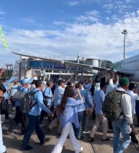 Penerbangan Perdana Citilink, Rombongan ASR-Hugua, Tanda Kebangkitan Pariwisata Sultra